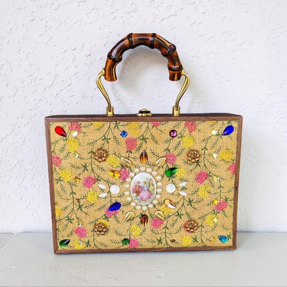 Vintage Handbags - Vintage Stylecraft Miami Courting Cameo Wooden Handbag
